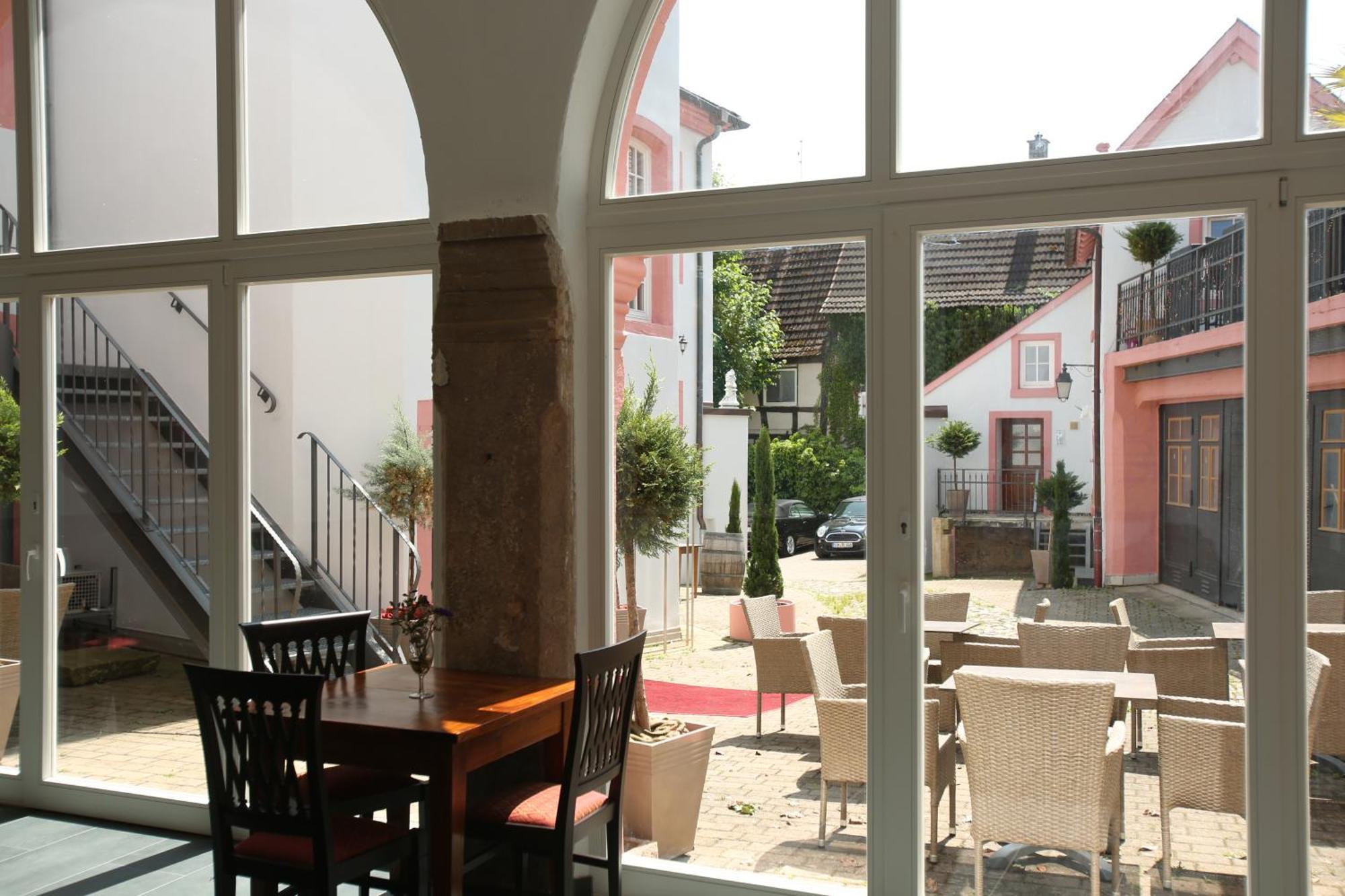 Weisses Ross Designhotel Kirchheimbolanden Dış mekan fotoğraf